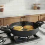 قابلمه کوتاه نچسب 24*6 سانتی متر 2.2 لیتر مشکی منچستر ریوالد 6504124-0411 | ریوالد ایران